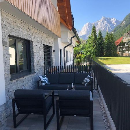 Vila Mojca Apartma Peridot - Center Kranjska Gora Exterior foto